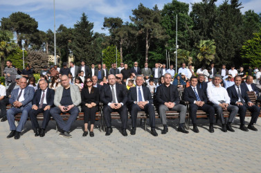 Biləsuvar rayonunda Ulu Öndər Heydər Əliyevin anadan olmasının 103-cü ildönümünə həsr olunmuş  konsert proqramı təşkil olunub.