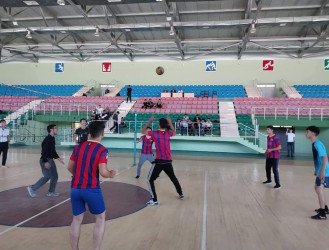 Biləsuvarda voleybol üzrə rayon birinciliyinə start verilib