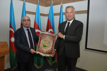 Biləsuvar rayonunda 28 May Müstəqillik Günü ilə əlaqədar ümumrayon tədbiri keçirilib.