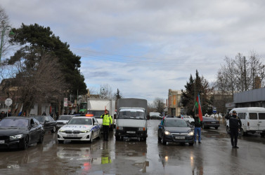 20 Yanvar şəhidlərinin xatirəsi bir dəqiqəlik sükutla yad edilib.