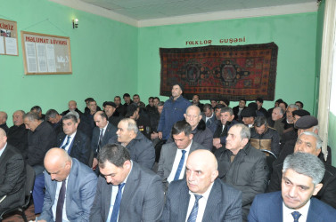 Biləsuvar Rayon İcra Hakimiyyətinin başçısı Faiq Qürbətov 11 mart 2026-cı il tarixdə rayonun Nərimankənd kənd sakinləri ilə səyyar qəbul keçirdi.