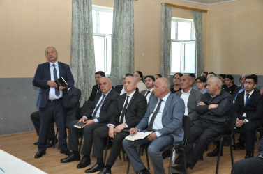 Biləsuvar Rayon İcra Hakimiyyətinin başçısı Faiq Qürbətov 14 may 2026-cı il tarixdə rayonun Ağayrı kənd sakinləri ilə səyyar qəbul keçirdi.