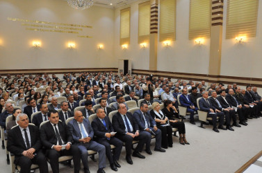 Biləsuvarda “Haqqın 44 günü” adlı teatr tamaşası nümayiş olunub.