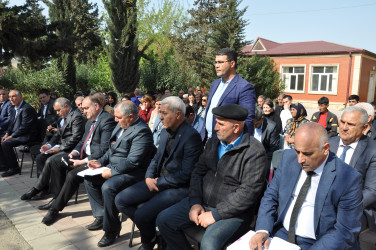 Biləsuvar Rayon İcra Hakimiyyətinin  başçısı Faiq Qürbətov aprel ayının 6-da Əliabad kəndində səyyar qəbul keçirdi.