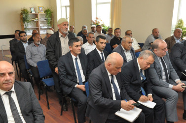 Biləsuvar Rayon İcra Hakimiyyətinin başçısı Faiq Qürbətov may ayının 22-də İsmətli kəndində səyyar qəbul keçirdi.