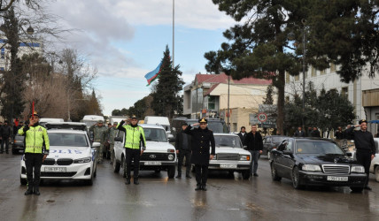 20 Yanvar şəhidlərinin xatirəsi bir dəqiqəlik sükutla yad edilib.