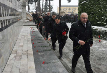 Biləsuvarda 20 Yanvar şəhidlərinin xatirəsi anılıb.