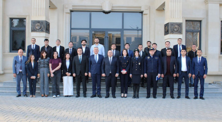 Dövlət qurumları gələcəyin texnologiyalarına hazırlanır: Biləsuvarda rəqəmsal savadlılıq təlimləri keçirilib.