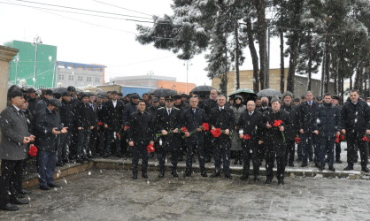 Biləsuvarda 20 Yanvar şəhidlərinin xatirəsi anılıb.