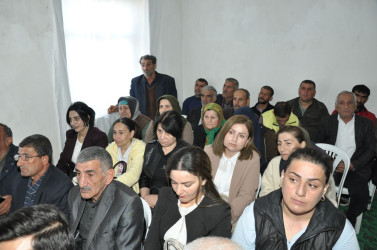 Biləsuvar Rayon İcra Hakimiyyətinin başçısı Faiq Qürbətov 07 aprel 2026-cı il tarixdə rayonun Ovçubərə kənd sakinləri ilə səyyar qəbul keçirdi