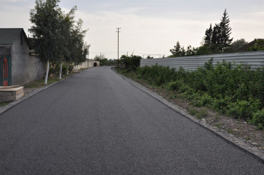 Əliabad-Xırmandalı-Bəydili kəndlərini birləşdirən yola asfalt-beton örtük döşənir.