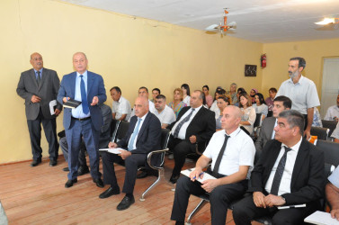Biləsuvar Rayon İcra Hakimiyyətinin başçısı Faiq Qürbətov 10 sentyabr 2025-ci il tarixdə rayonun Yuxarı Ağalı kənd sakinləri ilə səyyar qəbul keçirdi.
