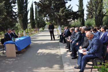 Biləsuvar Rayon İcra Hakimiyyətinin  başçısı Faiq Qürbətov aprel ayının 6-da Əliabad kəndində səyyar qəbul keçirdi.