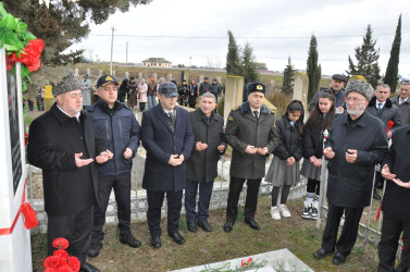 Biləsuvarda 20 Yanvar şəhidlərinin xatirəsi yad olunub.