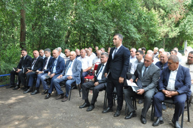 Biləsuvar Rayon İcra Hakimiyyətinin başçısı Faiq Qürbətov 8 iyul 2026-cı il tarixdə rayonun Təzəkənd kənd sakinləri ilə səyyar qəbul keçirdi.