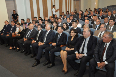Türkiyədən gələn qonaqların Heydər Əliyev Mərkəzində rayon ictimaiyyəti ilə görüşü keçirilib.