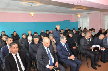 Biləsuvar Rayon İcra Hakimiyyətinin başçısı Faiq Qürbətov 17 dekabr 2025-ci il tarixdə rayonun Dərvişli kənd sakinləri ilə səyyar qəbul keçirdi.