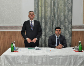 Biləsuvar Rayon İcra Hakimiyyətinin başçısı Faiq Qürbətov 23 iyun 2026-cı il tarixdə səyyar qəbulu Bağbanlar kənd sakinləri ilə keçirdi.