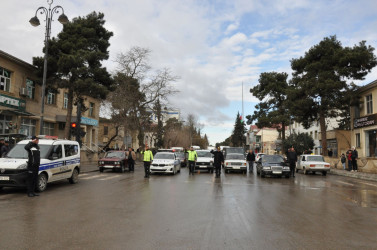 20 Yanvar şəhidlərinin xatirəsi bir dəqiqəlik sükutla yad edilib.