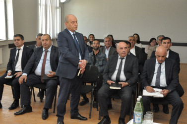 Biləsuvar Rayon İcra Hakimiyyətinin başçısı Faiq Qürbətov may ayının 20-də Amankənd kəndində səyyar qəbul keçirdi.