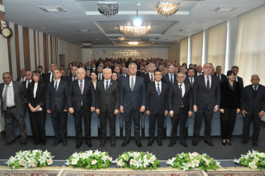 Biləsuvar rayonunda “Heydər Əliyev-Müasir Azərbaycanın Memarı” mövzusunda konfrans keçirilib.