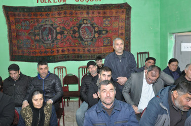 Biləsuvar Rayon İcra Hakimiyyətinin başçısı Faiq Qürbətov 11 mart 2026-cı il tarixdə rayonun Nərimankənd kənd sakinləri ilə səyyar qəbul keçirdi.