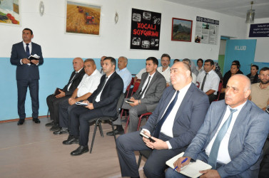 Biləsuvar Rayon İcra Hakimiyyətinin başçısı Faiq Qürbətov 5 avqust tarixindənövbəti səyyar qəbulu Yuxrı Cürəli kənd sakinləri ilə keçirdi.