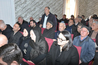 Biləsuvar Rayon İcra Hakimiyyətinin başçısı Faiq Qürbətov 4 mart 2026-cı il tarixdə rayonun Günəşli kənd sakinləri ilə səyyar qəbul keçirdi.