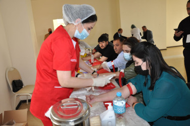 “Qan ver, yaşat!” təşəbbüsünə qoşulan Biləsuvar rayonunda növbəti qanvermə aksiyası keçirildi.