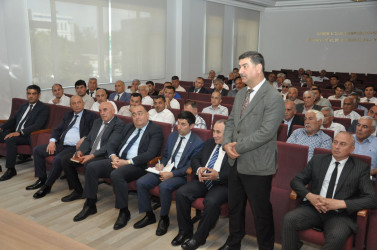 Biləsuvar rayonunda kənd təsərrüfatının mövcud vəziyyəti, qazanılan uğurlar və qarşıda duran  vəzifələr  təhlil edilib.