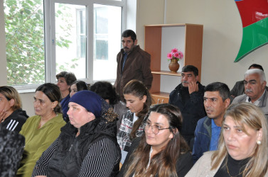 Biləsuvar Rayon İcra Hakimiyyətinin  başçısı Faiq Qürbətov oktyabr ayının 16-da Zəhmətabad kəndində səyyar qəbul keçirdi.