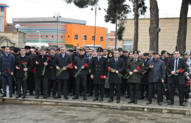 Biləsuvarda 20 Yanvar şəhidlərinin xatirəsi yad olunub.