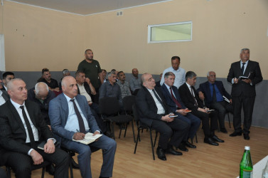 Biləsuvar Rayon İcra Hakimiyyətinin başçısı Faiq Qürbətov 14 may 2026-cı il tarixdə rayonun Ağayrı kənd sakinləri ilə səyyar qəbul keçirdi.