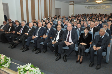 Biləsuvar rayonunda “Heydər Əliyev-Müasir Azərbaycanın Memarı” mövzusunda konfrans keçirilib.