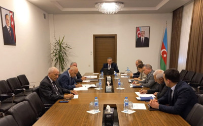 Biləsuvar rayon İcra Hakimiyyətinin Başçısı Faiq Qürbətov 15 avqust 2025-ci il tarixdə rayon sakinlərinin müraciətlərini dinlədi.