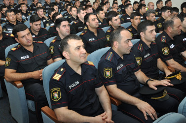 Biləsuvarda Polis işçilərinin peşə bayramı günü qeyd olundu.