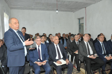 Biləsuvar Rayon İcra Hakimiyyətinin başçısı Faiq Qürbətov 07 aprel 2026-cı il tarixdə rayonun Ovçubərə kənd sakinləri ilə səyyar qəbul keçirdi