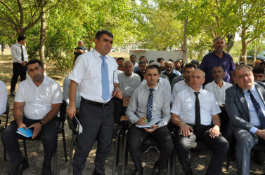 Biləsuvar Rayon İcra Hakimiyyətinin başçısı Faiq Qürbətov avqust ayının 19-da Ovçubərə kəndində  sakinləri ilə səyyar qəbul keçirib.