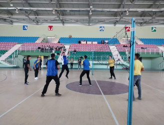 Biləsuvarda voleybol üzrə rayon birinciliyinə start verilib