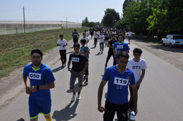 Biləsuvarda 28 May - Müstəqillik Gününə həsr olunmuş qaçış yarışı üzrə rayon birinciliyi keçirilib.