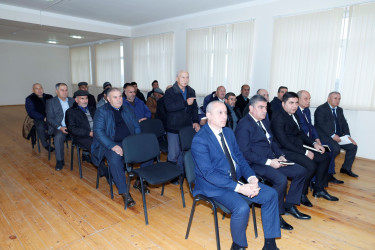 Biləsuvar Rayon İcra Hakimiyyətinin başçısı Faiq Qürbətov 24 dekabr 2025-ci il tarixdə rayonun Ağalıkənd kəndinin sakinləri ilə səyyar qəbul keçirdi