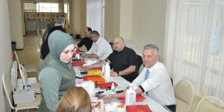 Biləsuvarda qanvermə aksiyası keçirilib.