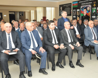 Biləsuvar Rayon İcra Hakimiyyətinin başçısı Faiq Qürbətov 7 may 2026-cı il tarixdə rayonun Əsgərabad kənd sakinləri ilə səyyar qəbul keçirdi.