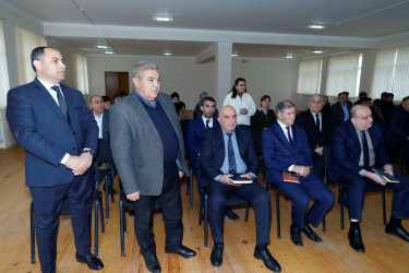 Biləsuvar Rayon İcra Hakimiyyətinin başçısı Faiq Qürbətov 24 dekabr 2025-ci il tarixdə rayonun Ağalıkənd kəndinin sakinləri ilə səyyar qəbul keçirdi