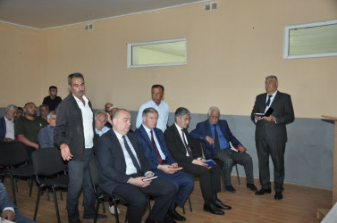 Biləsuvar Rayon İcra Hakimiyyətinin başçısı Faiq Qürbətov 14 may 2026-cı il tarixdə rayonun Ağayrı kənd sakinləri ilə səyyar qəbul keçirdi.