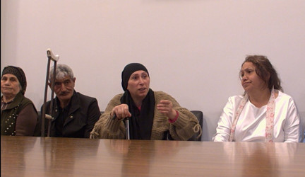 Biləsuvar rayon İcra Hakimiyyətinin Başçısı Faiq Qürbətov 03.04.2026-cı il tarixdə rayon sakinlərinin müraciətlərini dinlədi.