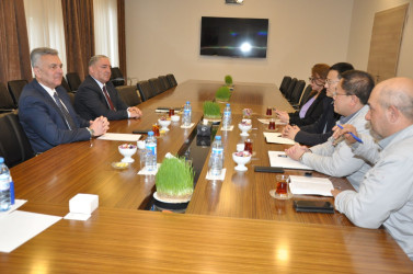 Günəş Elektrik Stansiyasında tikintinin gedişi ilə bağlı növbəti görüş keçirilib.