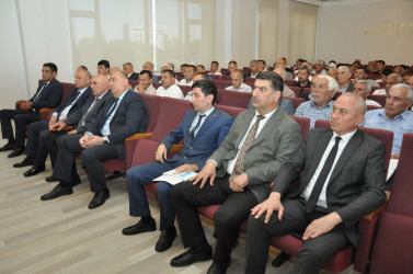 Biləsuvar rayonunda kənd təsərrüfatının mövcud vəziyyəti, qazanılan uğurlar və qarşıda duran  vəzifələr  təhlil edilib.