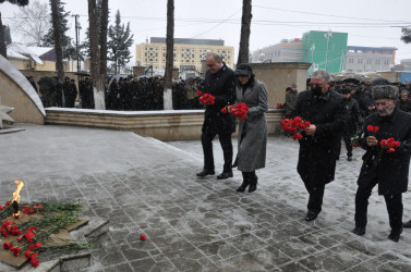 Biləsuvarda 20 Yanvar şəhidlərinin xatirəsi anılıb.