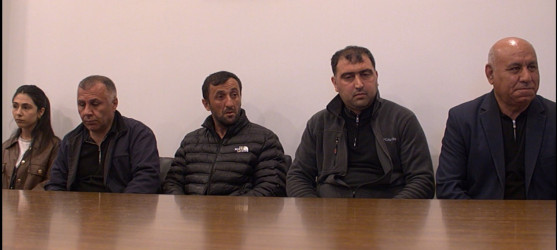 Biləsuvar rayon İcra Hakimiyyətinin Başçısı Faiq Qürbətov 03.04.2026-cı il tarixdə rayon sakinlərinin müraciətlərini dinlədi.